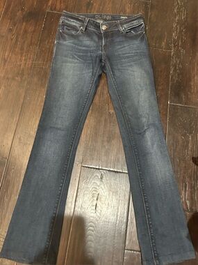 DL1961 Women’s Dark Blue low rise boot cut